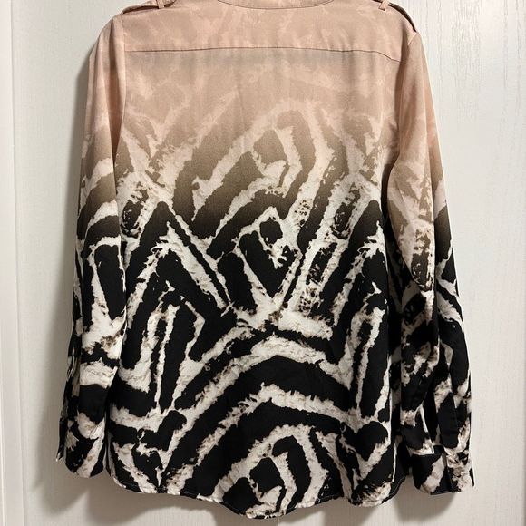 Calvin Klein Ombré /Graphic Design, Button Down Shirt. Sz Med. Pink/peach/brown - Picture 2 of 6